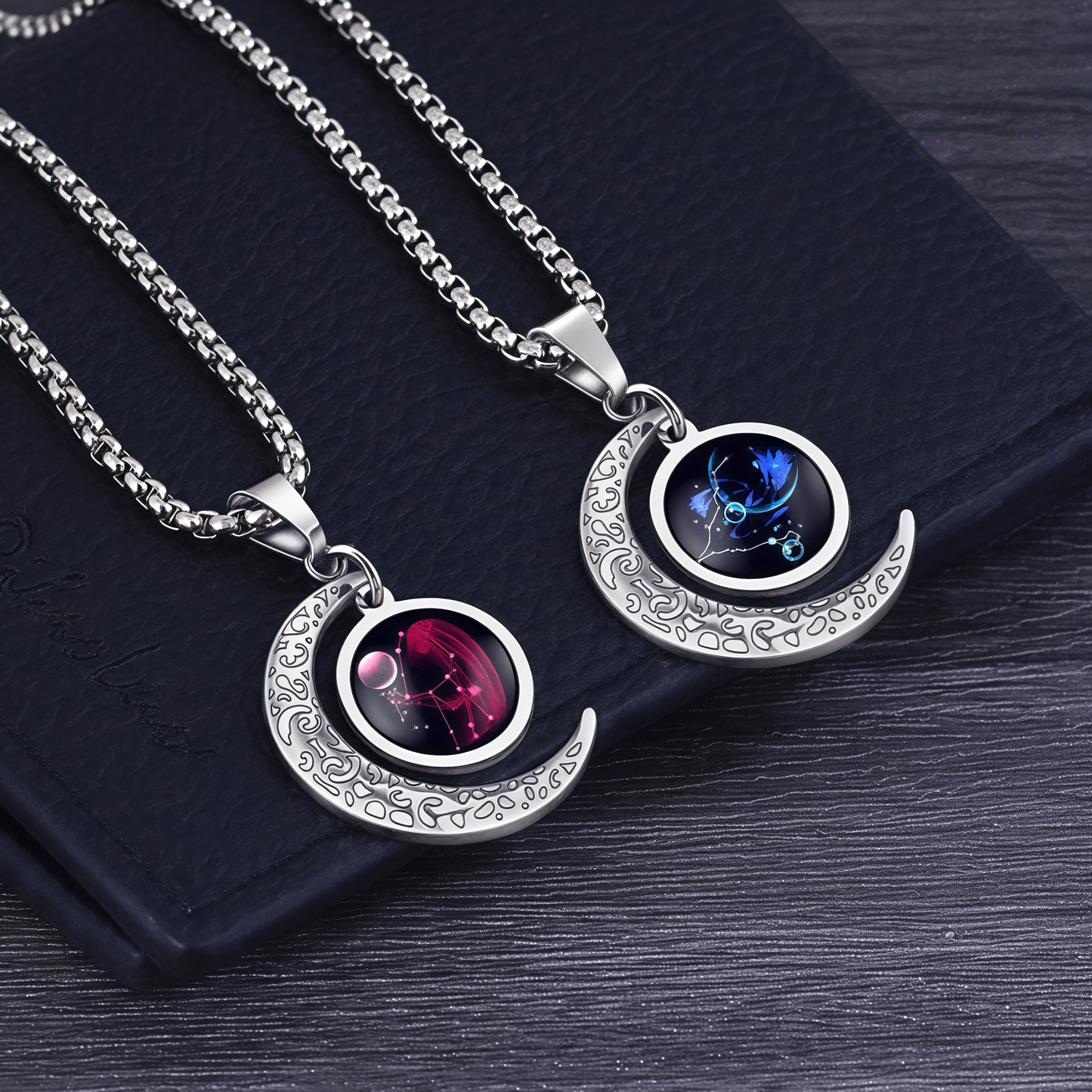Collana con ciondolo in pietra di luna con guardiano lunare dei 12 segni zodiacali del 2025