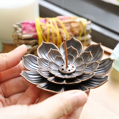 Ntique Bronze 6-Hole Lotus Incense Burner - Handcrafted Zen Home Decor for Meditation, Yoga & Aromatherapy (Eco-Friendly Copper Alloy)