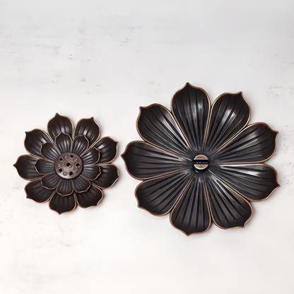 Ntique Bronze 6-Hole Lotus Incense Burner - Handcrafted Zen Home Decor for Meditation, Yoga & Aromatherapy (Eco-Friendly Copper Alloy)