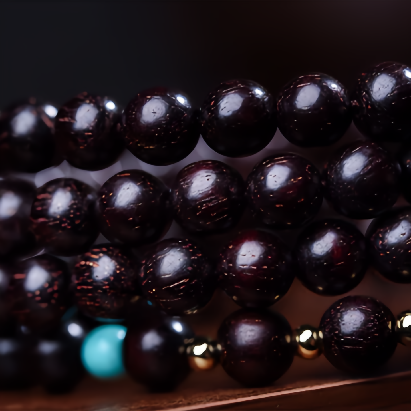 108 Mala Beads Tibetan Small Leaf Red Sandalwood Lotus Balance Bracelet