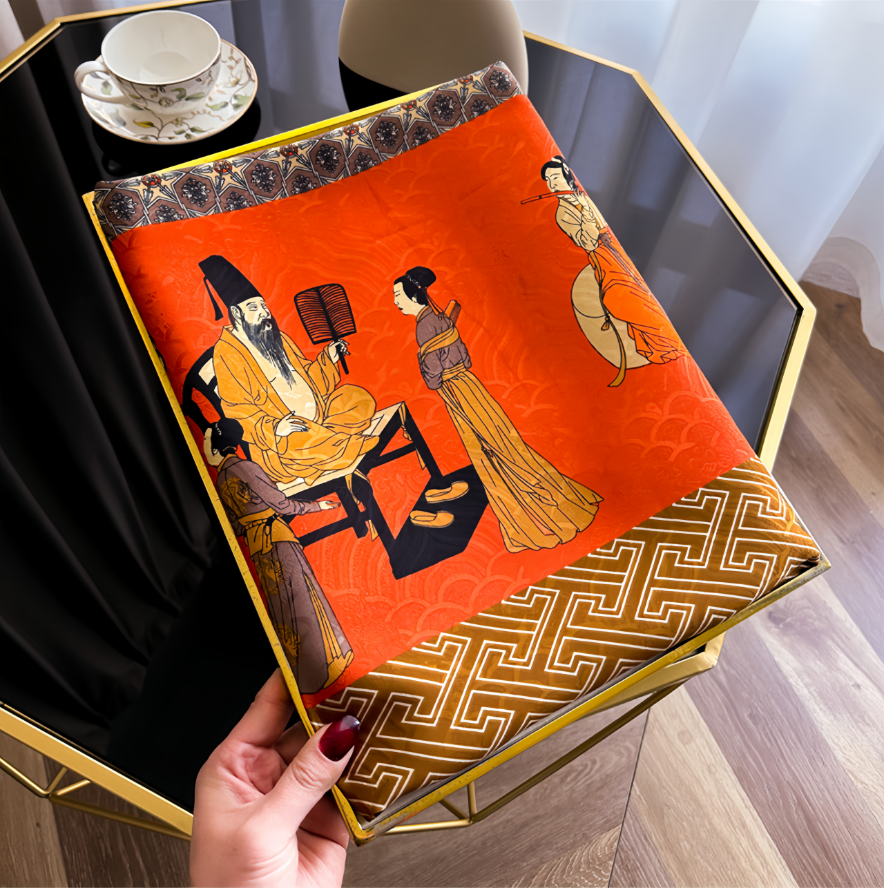 2025 New Dragon Scale Silk Road Handwoven Silk Scarf - UV-Protective Lightweight Vintage Chinese Ethno Fashion Shawl